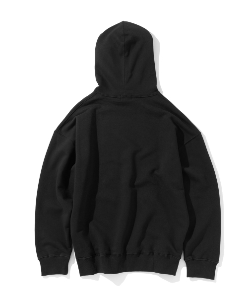MASSNOUN(マスノウン)の「ツイッグロゴオーバーサイズフードパーカー MFFHD001-BK(パーカー・レディース・その他・MEDIUM/LARGE)」の2枚目の写真