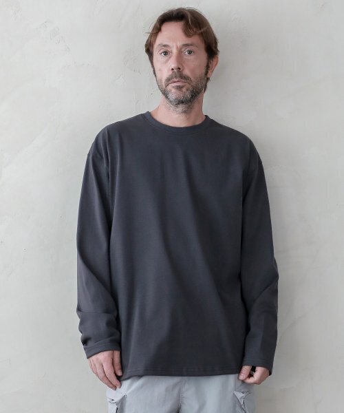 ESN（イーエスエヌ）の「ヘビーエッセンシャルラウンドロングスリーブチャコール（Tシャツ/カットソー・メンズ・その他・LARGE/MEDIUM）」の2枚目の写真