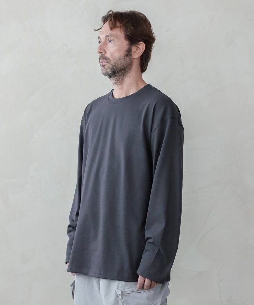ESN（イーエスエヌ）の「ヘビーエッセンシャルラウンドロングスリーブチャコール（Tシャツ/カットソー・メンズ・その他・LARGE/MEDIUM）」の3枚目の写真