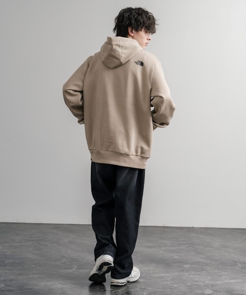 THE NORTH FACE（ザノースフェイス）の「THE NORTH FACE ザ・ノースフェイス FINE HOODIE/裏起毛ロゴワンポイントプルオーバーパーカー（パーカー・メンズ・ブラック/グレイッシュベージュ/グレー・XL/L/M）」の18枚目の写真