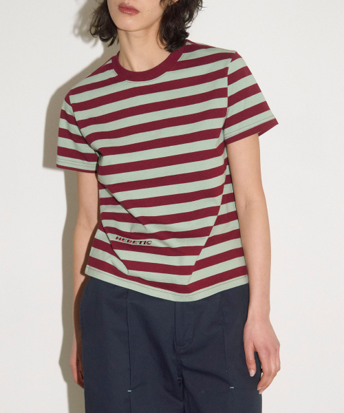 HERETIC(ヘレティック)の「HERETIC STRIPE T-SHIRT / wine(Tシャツ/カットソー・レディース・その他・FREE)」の1枚目の写真