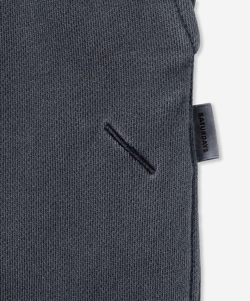 Saturdays NYC(サタデーズ ニューヨークシティ )の「Fulton Pigment Dyed Sweatpants | WOMEN(その他パンツ・レディース・キナリ/チャコールグレー/ブルー・L/M/S)」の11枚目の写真