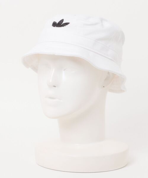 adidas(アディダス)の「adidas アディダス U AC BUCKET HAT ハット JC6044 WHITE(ハット・メンズ・ホワイト・LARGE/MEDIUM)」の1枚目の写真