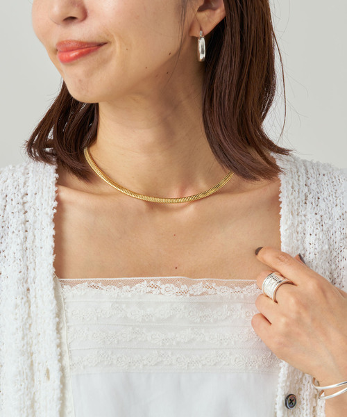 Luv Aj(ラブエージェー)の「LUV AJ ラヴエージェイ MINI FLEX SNAKE CHAIN ネックレス(ネックレス・レディース・ゴールド・FREE)」の3枚目の写真