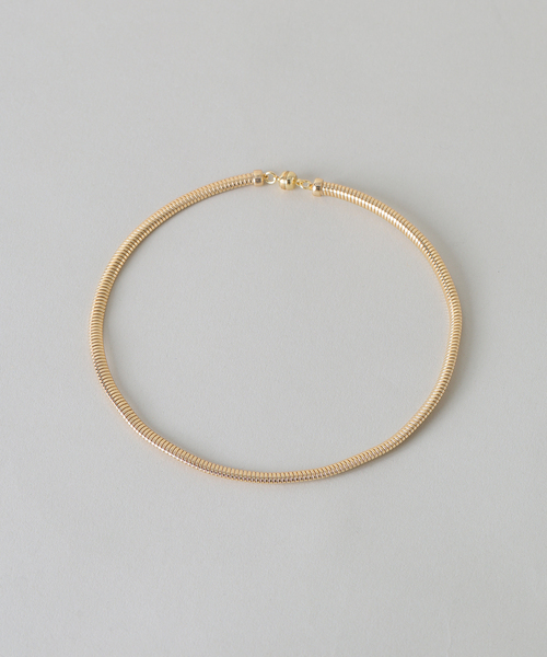 Luv Aj(ラブエージェー)の「LUV AJ ラヴエージェイ MINI FLEX SNAKE CHAIN ネックレス(ネックレス・レディース・ゴールド・FREE)」の4枚目の写真