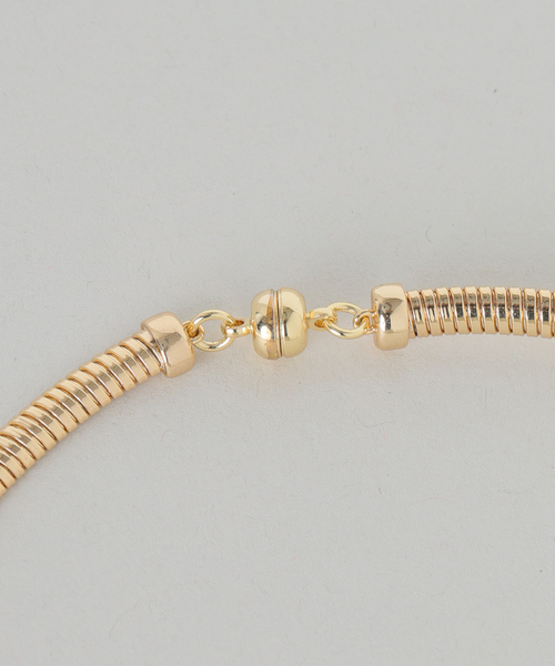 Luv Aj(ラブエージェー)の「LUV AJ ラヴエージェイ MINI FLEX SNAKE CHAIN ネックレス(ネックレス・レディース・ゴールド・FREE)」の6枚目の写真