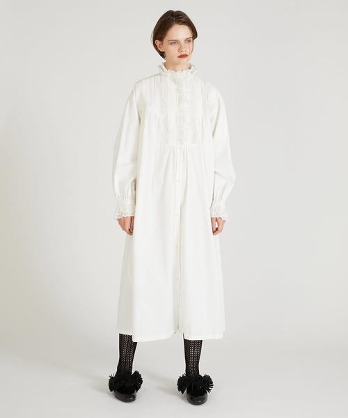 crinkle crinkle crinkle（クリンクルクリンクルクリンクル）の「【crinkle crinkle crinkle】rebuild lace shirt dress/リビルドレースシャツドレス（ワンピース・レディース・ブラック/ホワイト・FREE）」の3枚目の写真