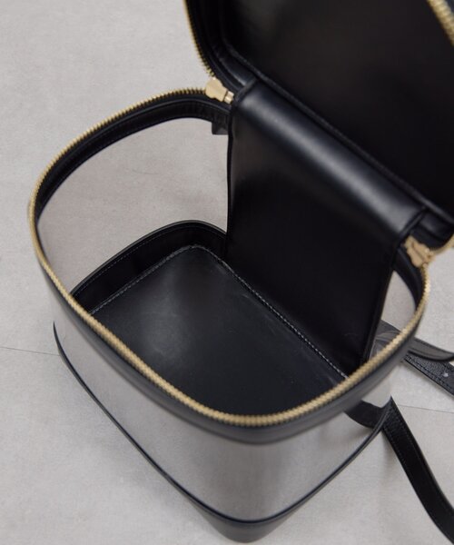 GALLARDAGALANTE（ガリャルダガランテ）の「【2.718】ビニールバニティ（ショルダーバッグ・レディース・ブラック/モカ・FREE）」の16枚目の写真