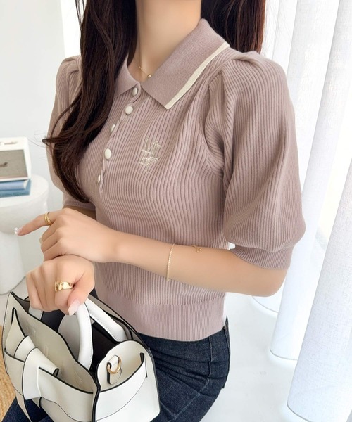 mily bilet(ミウィビレット)の「【mily bilet】配色×くすみカラーで魅せる、ずるい清楚さ。配色ラインポロニット (半袖)(ポロシャツ・レディース・ピンク/チャコール/アイボリー・LARGE/MEDIUM/SMALL/X-LARGE)」の11枚目の写真