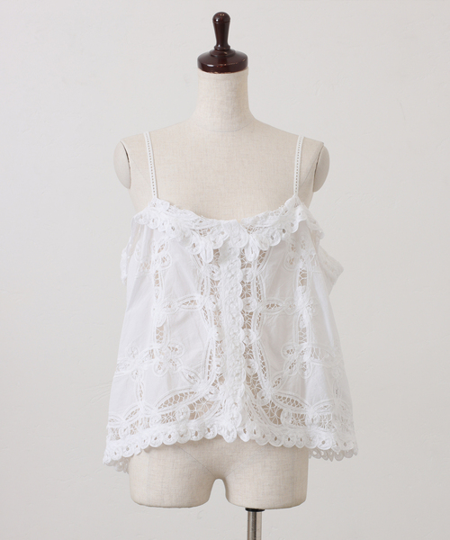 JOURNAL STANDARD LUXE（ジャーナルスタンダード　ラックス）の「バテンレース キャミブラウス（キャミソール・レディース・ブラック/ホワイト・FREE）」の19枚目の写真