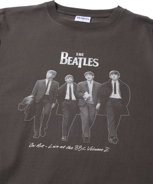 The Beatles(ザビートルズ)の「【THE BEATLES/ザ ビートルズ】レコードプリントクルーネックTシャツ/バックプリント(Tシャツ/カットソー・レディース・ホワイト/ブラウン/チャコールグレー・X-LARGE/MEDIUM/LARGE)」の7枚目の写真
