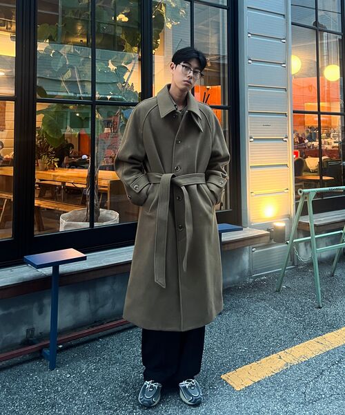 KIIMUIR（キミュア）の「[WOOL 80] ウールリッチ バルマカン ローブコート_サンド（チェスターコート・メンズ・サンドベージュ・MEDIUM/LARGE/X-LARGE）」の9枚目の写真
