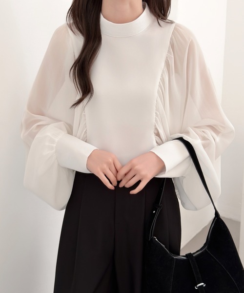 ABITOKYO(アビトーキョー)の「ボリューム袖異素材ドッキングブラウス(シャツ/ブラウス・レディース・ブラック/ホワイト/モカ・FREE)」の14枚目の写真