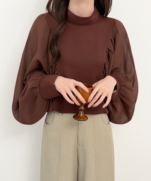ABITOKYO(アビトーキョー)の「ボリューム袖異素材ドッキングブラウス(シャツ/ブラウス・レディース・ブラック/ホワイト/モカ・FREE)」の22枚目の写真