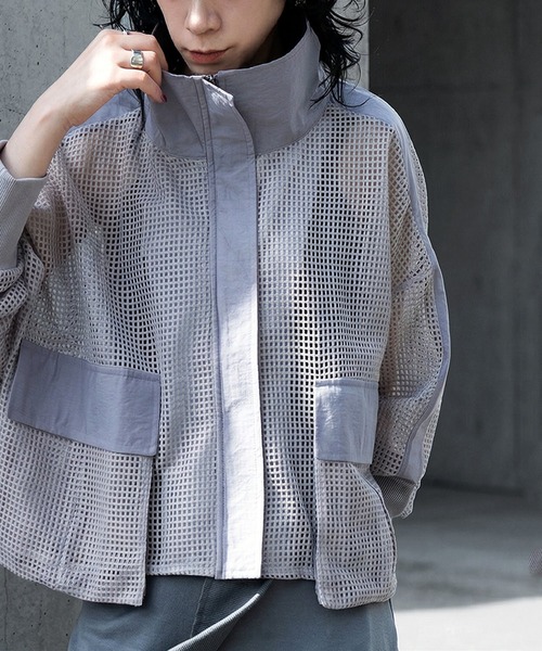 antiqua(アンティカ)の「配色 切替え メッシュ ブルゾン(ブルゾン・レディース・ブラック/グレー・ONESIZE)」の12枚目の写真