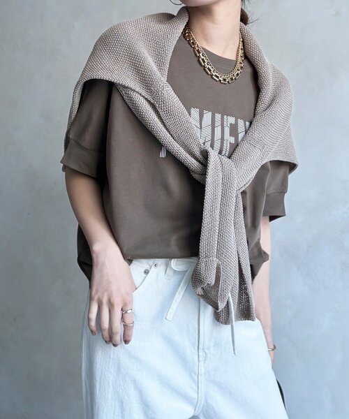 DouDou（ドゥドゥ）の「【WEB限定】AMIENESロゴTEE（Tシャツ/カットソー・レディース・モカ/チャコールグレー/アイボリー・FREE）」の3枚目の写真