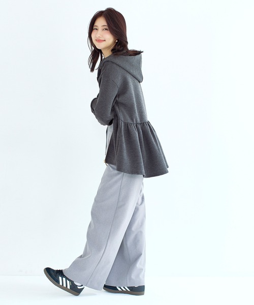 coca（coca）（コカ）の「ソフトスウェットフレアパーカー（パーカー・レディース・ブラック/チャコール・M/L）」の5枚目の写真