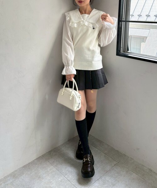 U.S. POLO ASSN.（ユーエスポロアッスン）の「【U.S. POLO ASSN. ×RMAF】スクールベスト（ベスト・レディース・ベージュ/ネイビー/オフホワイト・LARGE/MEDIUM）」の12枚目の写真