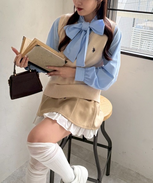 U.S. POLO ASSN.（ユーエスポロアッスン）の「【U.S. POLO ASSN. ×RMAF】スクールベスト（ベスト・レディース・ベージュ/ネイビー/オフホワイト・LARGE/MEDIUM）」の14枚目の写真