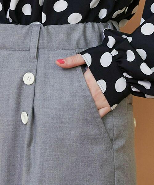 FRAPBOIS(フラボア)の「マリーナ パンツ(その他パンツ・レディース・ネイビー/グレー・1/2)」の6枚目の写真