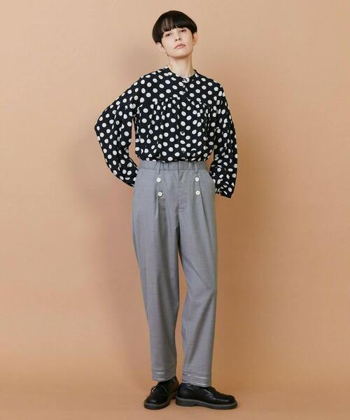 FRAPBOIS(フラボア)の「マリーナ パンツ(その他パンツ・レディース・ネイビー/グレー・1/2)」の10枚目の写真