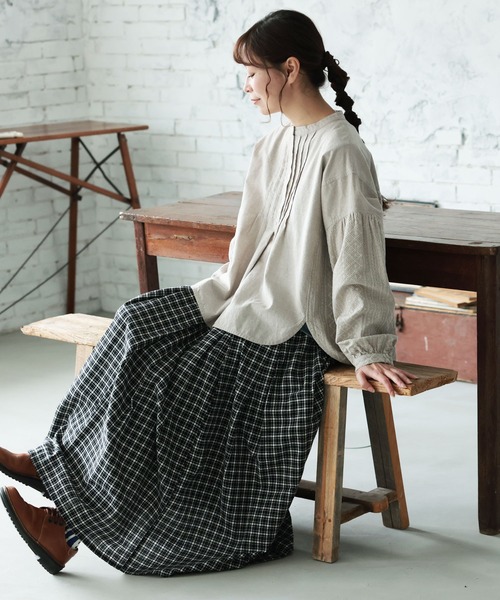 soulberry(ソウルベリー)の「つづる刺繍ブラウス(シャツ/ブラウス・レディース・グレー系その他・5L/4L/3L/LL/L/M)」の6枚目の写真