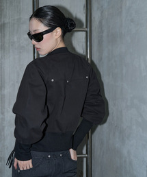 ZIZEMUSEUM（ジゼミュージアム）の「BANDING CROPPED COTTON JACKET (BLACK)（その他アウター）」