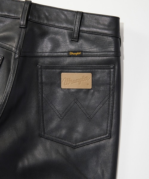 Lee（リー）の「Wrangler/ラングラー 77MWZ LEATHER【ゴートレザー】/フレアーパンツ（その他パンツ・メンズ・ブラック・28/30/32/34/36）」の7枚目の写真