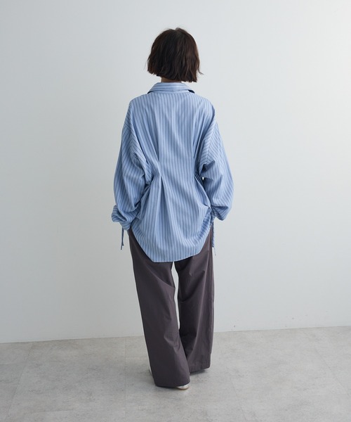 Green　Parks（グリーンパークス）の「【WEB限定】ドロストシャーリングウエストタックシャツⅡ（シャツ/ブラウス・レディース・アイボリー/サックスブルー/ブルー/チャコールグレー/ピンク/ホワイト・FREE）」の15枚目の写真