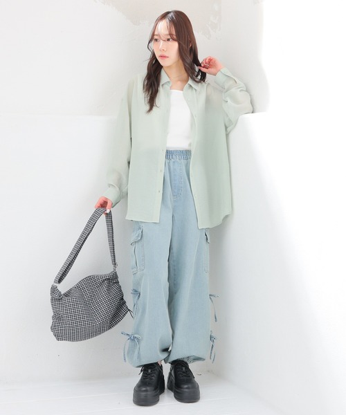 Honeys(ハニーズ)の「タンク付シアーシャツ(シャツ/ブラウス・レディース・ブルー系その他3/オリーブ/ピンク系その他/ホワイト/イエロー系1/スミクロ/ホワイト×ネイビー/ブルー・L/LL/M/S)」の15枚目の写真