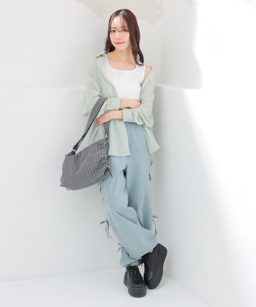 Honeys(ハニーズ)の「タンク付シアーシャツ(シャツ/ブラウス・レディース・ブルー系その他3/オリーブ/ピンク系その他/ホワイト/イエロー系1/スミクロ/ホワイト×ネイビー/ブルー・L/LL/M/S)」の16枚目の写真