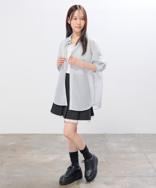 Honeys(ハニーズ)の「タンク付シアーシャツ(シャツ/ブラウス・レディース・ブルー系その他3/オリーブ/ピンク系その他/ホワイト/イエロー系1/スミクロ/ホワイト×ネイビー/ブルー・L/LL/M/S)」の19枚目の写真
