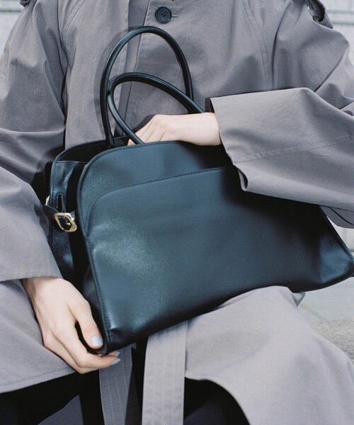 ADAM ET ROPE'(アダムエロペ)の「【PFT】P Tote Bag(トートバッグ・レディース・ブラック/グリーン系その他2・FREE)」の4枚目の写真