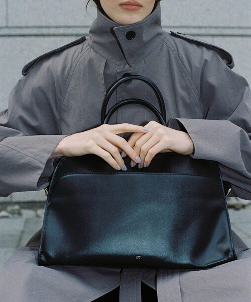 ADAM ET ROPE'(アダムエロペ)の「【PFT】P Tote Bag(トートバッグ・レディース・ブラック/グリーン系その他2・FREE)」の5枚目の写真