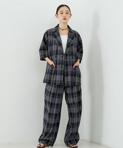 NOMINE(ノミネ)の「【セットアップ対応】チェック タックパンツ(その他パンツ・レディース・ブラウン/ダークネイビー・S/M)」の4枚目の写真