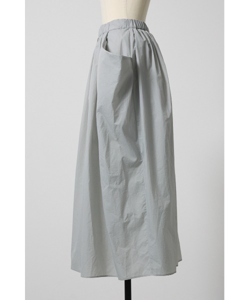 HeRIN.CYE(ヘリンドットサイ)の「Volume nylon skirt ボリュームナイロンスカート(スカート・レディース・カーキ/ブラック/ライトグレー・FREE)」の21枚目の写真