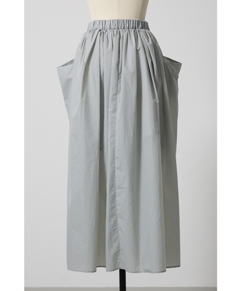 HeRIN.CYE(ヘリンドットサイ)の「Volume nylon skirt ボリュームナイロンスカート(スカート・レディース・カーキ/ブラック/ライトグレー・FREE)」の22枚目の写真
