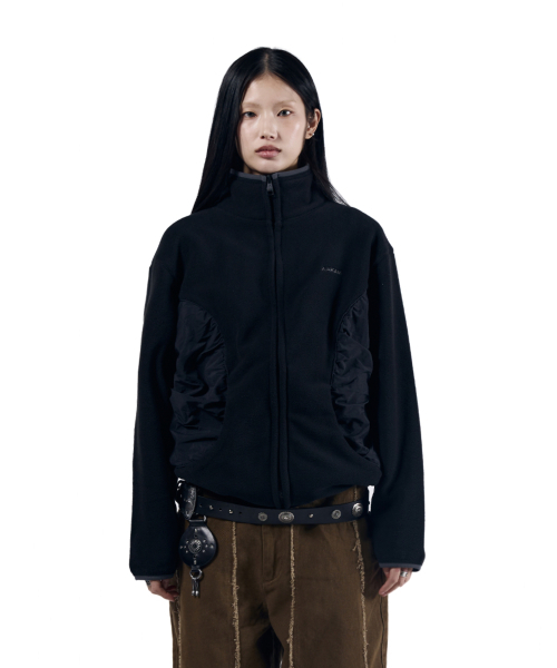 AAKAM(アーカム)の「Contrast Fleece Jacket (Black)(その他アウター・レディース・その他・1/2)」の4枚目の写真