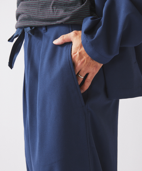 JOURNAL STANDARD relume（ジャーナルスタンダード　レリューム）の「TRメッシュ オーバーパンツ (セットアップ対応可能)（スラックス・メンズ・グレー/ブルー/アイボリー・MEDIUM/SMALL/LARGE）」の9枚目の写真