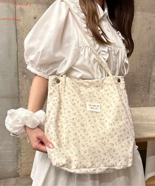 kutir(クティール)の「kutirlune/花柄トートバッグ(トートバッグ・レディース・ピンク/ピンク系その他/ピンクベージュ/ブルー・FREE)」の9枚目の写真