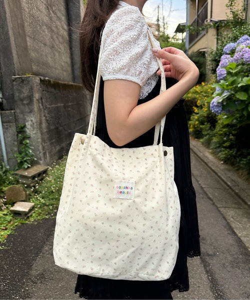 kutir(クティール)の「kutirlune/花柄トートバッグ(トートバッグ・レディース・ピンク/ピンク系その他/ピンクベージュ/ブルー・FREE)」の10枚目の写真