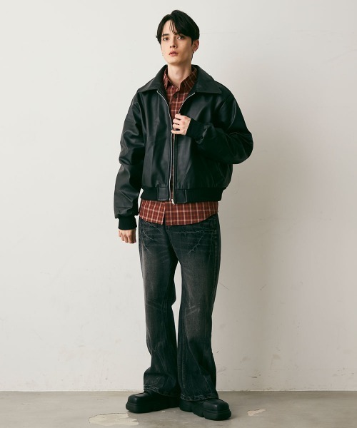 美品 BIGLIETTI 羊革 レザーダウンジャケット 短丈 L クロップド セール】Synthetic leather Cropped Jacket / 合成皮革クロップド丈