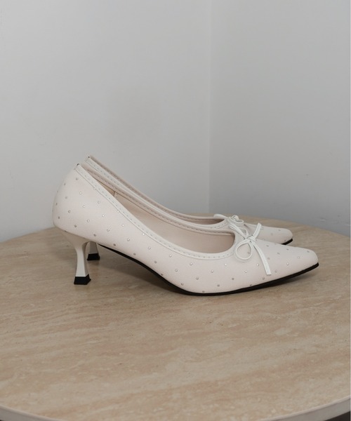 unnu(ユヌ)の「ドットパンプス(パンプス・レディース・ブラック/アイボリー・23.5cm/24.5cm)」の11枚目の写真
