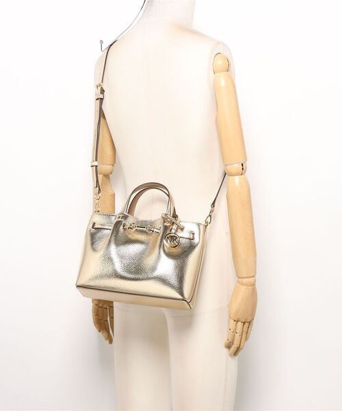 MICHAEL KORS(マイケルコース)の「CARSON SM CZ SATCHEL Satchel(ハンドバッグ・レディース・ゴールド系・FREE)」の5枚目の写真