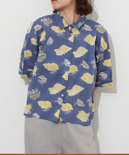 KILKI(キルキー)の「kilki ヤドカリプリントブラウス 半端袖(シャツ/ブラウス・レディース・グレイッシュベージュ/ネイビー系・ONESIZE)」の11枚目の写真