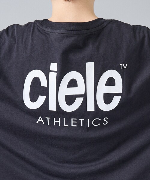 ABAHOUSE(アバハウス)の「【CIELE / シエル】U ORTSHIRT-ATHLETICS / バックロゴ半袖Tシャツ / ユニセックス(Tシャツ/カットソー・メンズ・ブラック/ブルー・M/L)」の7枚目の写真