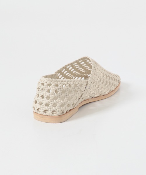 KBF（ケイビーエフ）の「スクエアトゥメッシュシューズ（サンダル・レディース・アイボリー/ブラック・36/37/38）」の19枚目の写真