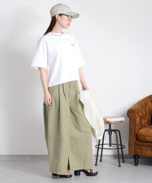 CONVERSE(コンバース)の「【CONVERSE】CVローカットシューズプリント ショートスリーブTee(Tシャツ/カットソー・レディース・ブラック/グリーン/ホワイト・M)」の7枚目の写真