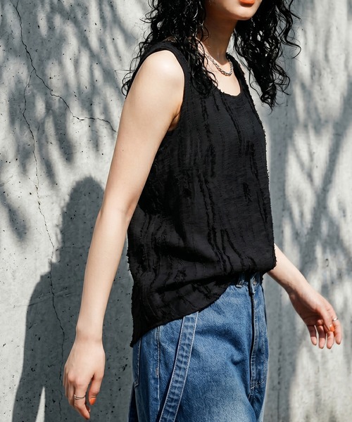 antiqua（アンティカ）の「水彩柄 タンクトップ（タンクトップ・レディース・ミックスグレー/ブラック・ONESIZE）」の5枚目の写真
