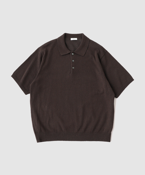 ATON(エイトン)の「ATON(エイトン)COTTON WASHI BOUCLE HALF SLEEVE POL(ニット/セーター・メンズ・ブラウン・4/6)」の1枚目の写真